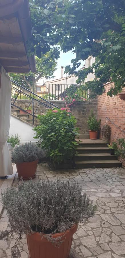 Il Giardinetto Di Dilyana Hotel Monterosi Kültér fotó